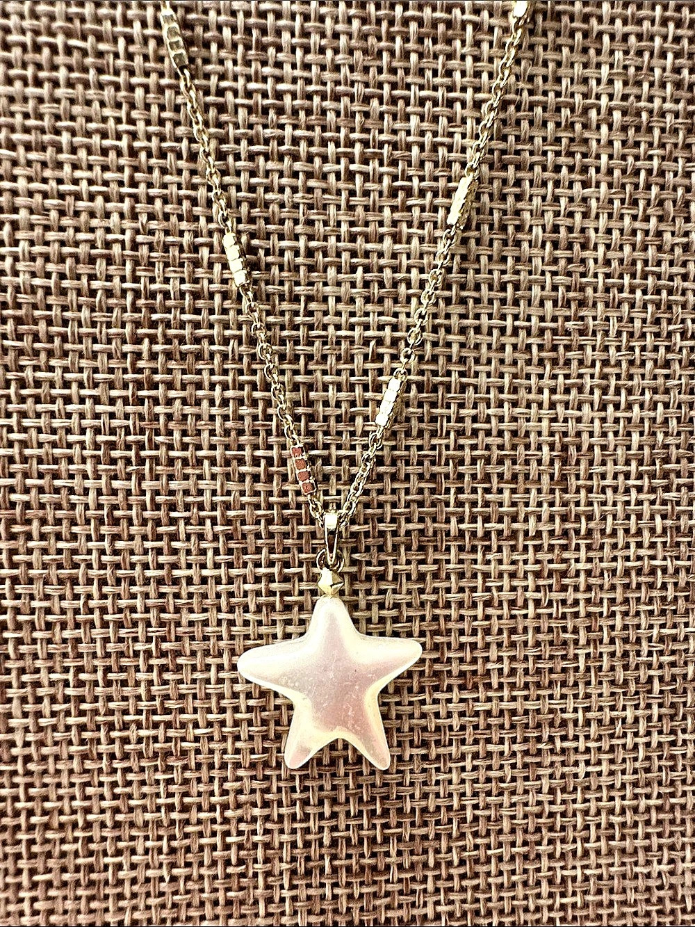 Kendra Scott Jae Gold Star Small Short Pendant Necklace Star Pendant Necklace